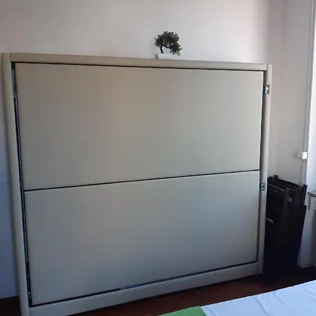 Massena Szálloda Genova