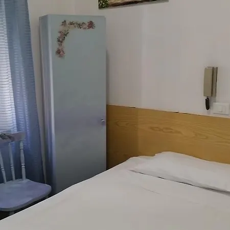 Massena Szálloda *